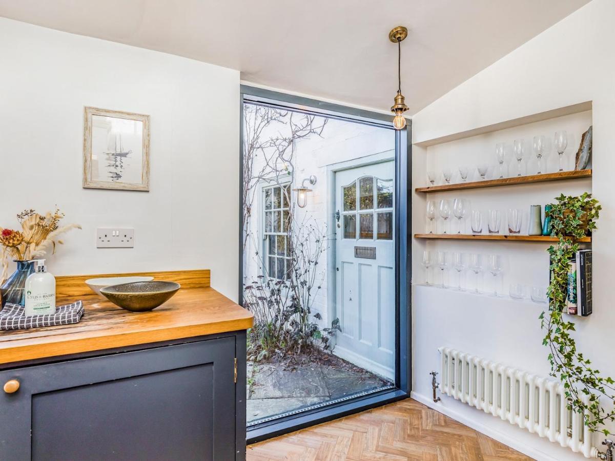 Pass The Keys Charming Downland Cottage Chichester Ngoại thất bức ảnh