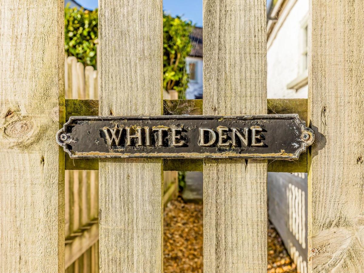 Pass The Keys Charming Downland Cottage Chichester Ngoại thất bức ảnh